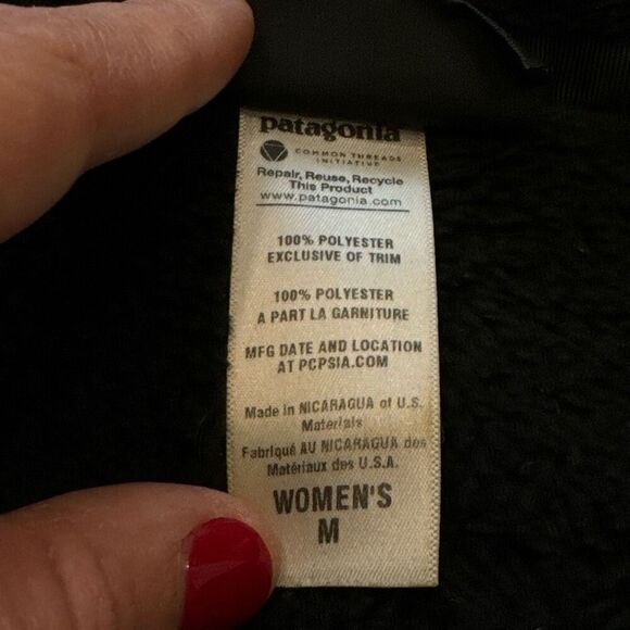 Patagonia re tool black fleece pullover sweater size medium - Picture 5 of 6
